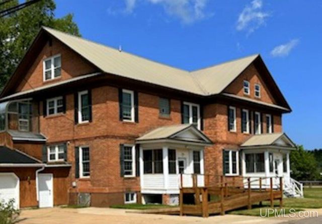 258 W Jasper Street, Gwinn, MI 49841