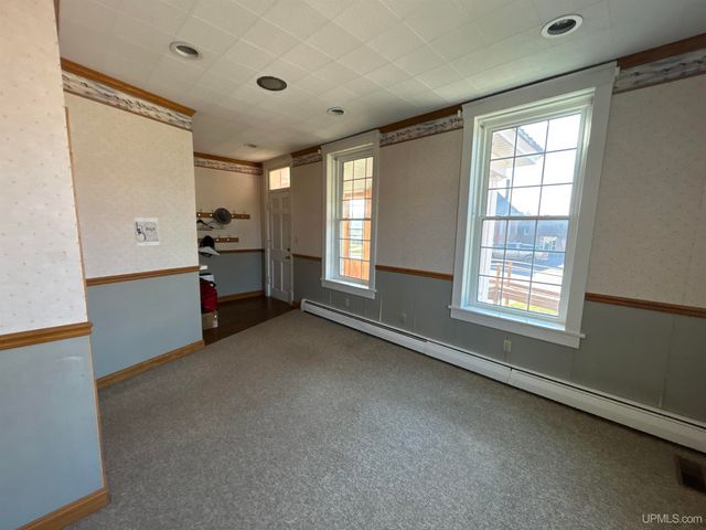 258 W Jasper Street, Gwinn, MI 49841