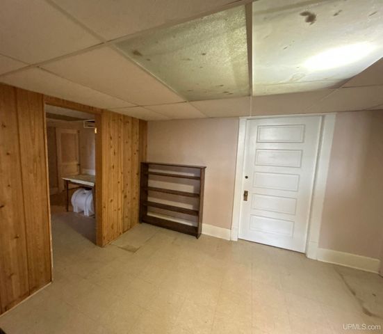 258 W Jasper Street, Gwinn, MI 49841