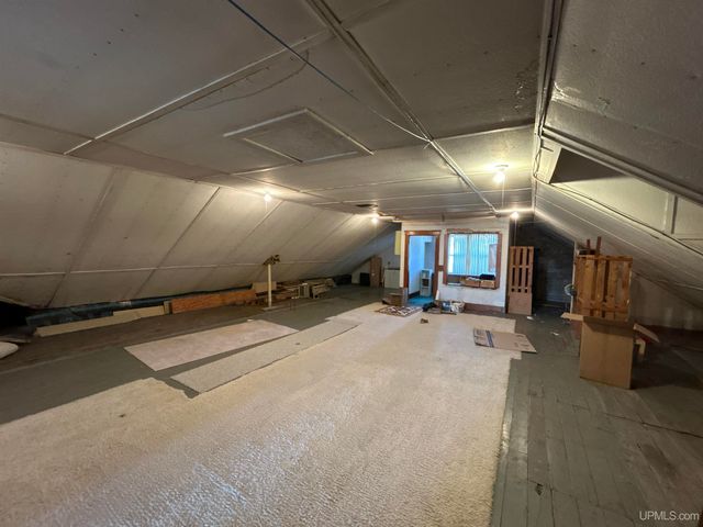 258 W Jasper Street, Gwinn, MI 49841