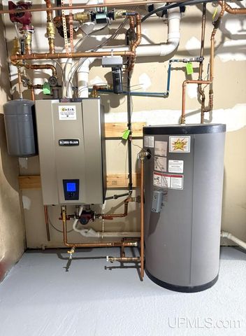 258 W Jasper Street, Gwinn, MI 49841