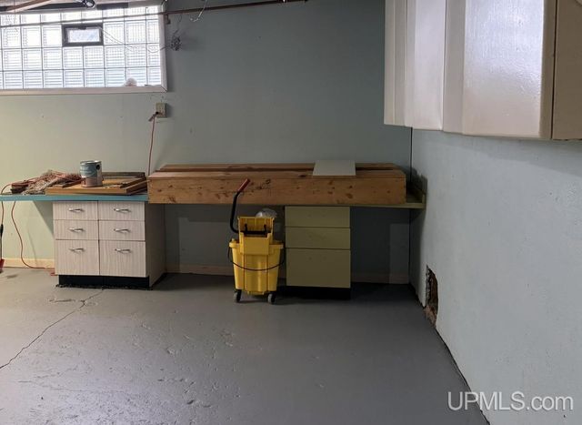 258 W Jasper Street, Gwinn, MI 49841