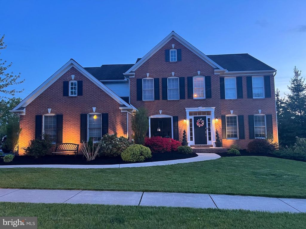 1119 WANSFORD RD, Mechanicsburg, PA 17050