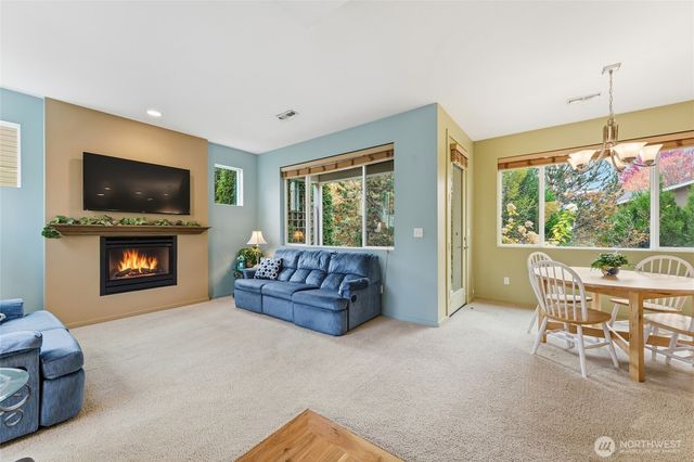 706 Nuthatch Drive, College Place, WA 99324