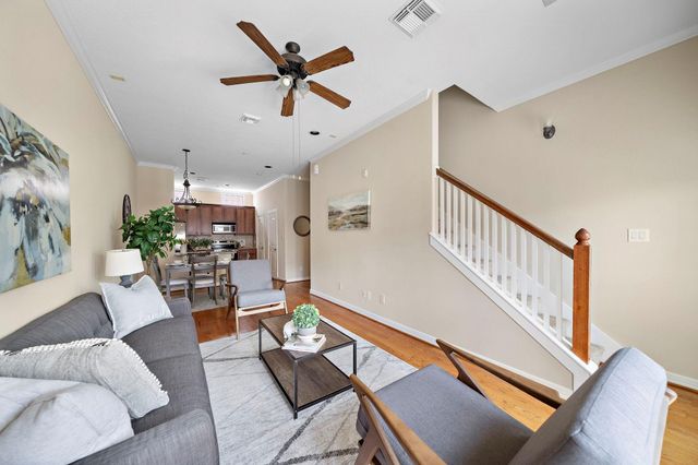 1913 Gillette Street C, Houston, TX 77006