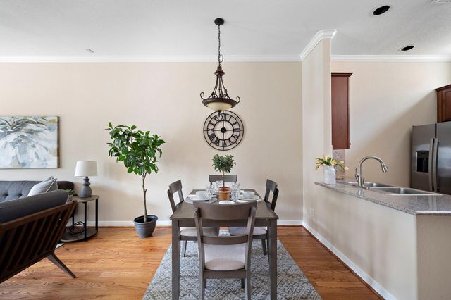 1913 Gillette Street C, Houston, TX 77006