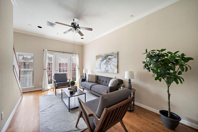 1913 Gillette Street C, Houston, TX 77006