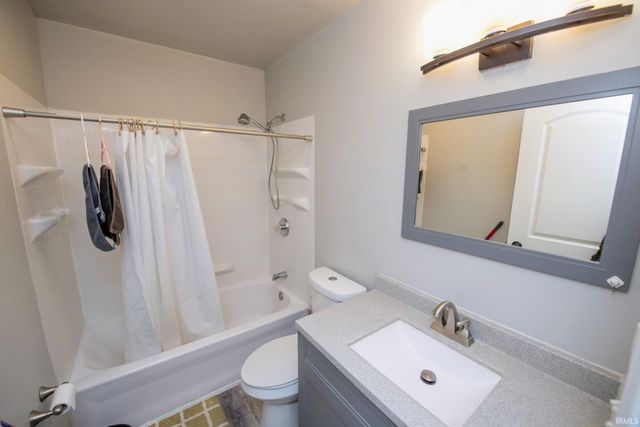 60 Cavalry Court, West Lafayette, IN 47906