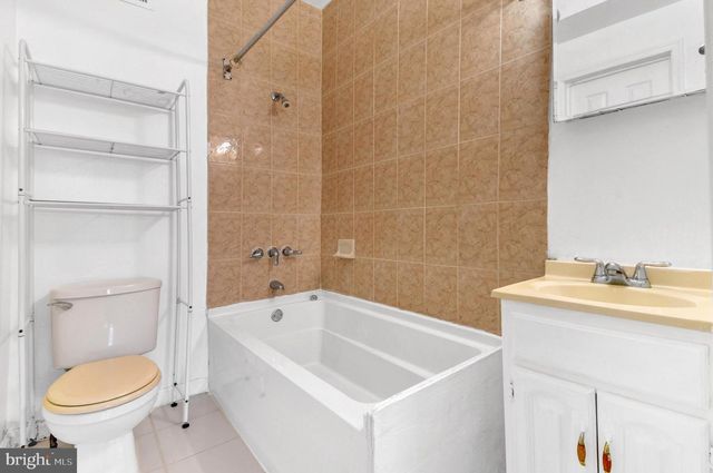 1852 5TH ST NW, Washington, DC 20001