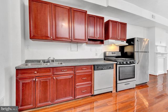 1852 5TH ST NW, Washington, DC 20001