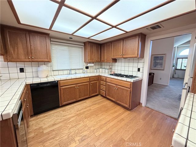 3126 E Oak Knoll, West Covina, CA 91791