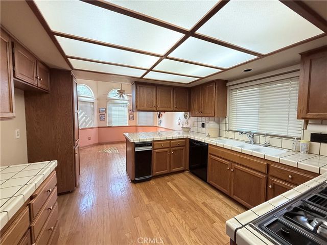 3126 E Oak Knoll, West Covina, CA 91791