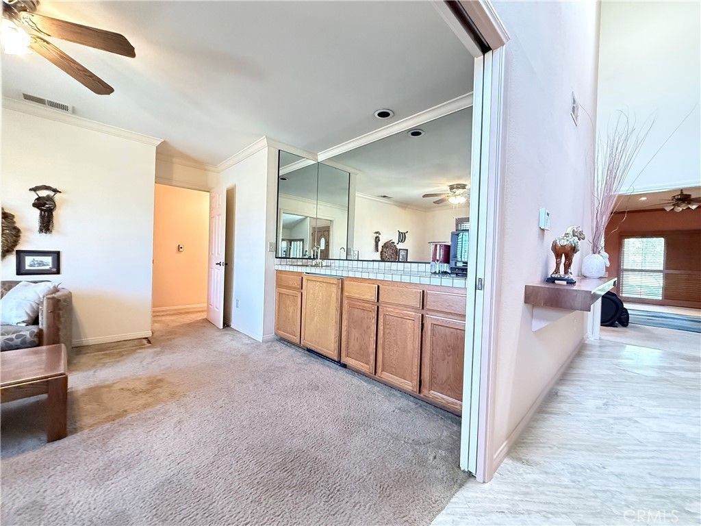 Image 15 of property listing at 3126 E Oak Knoll, West Covina, CA 91791