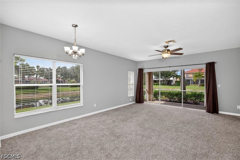 Image 12 of property listing at 1338 Weeping Willow CT, Cape Coral, FL 33909