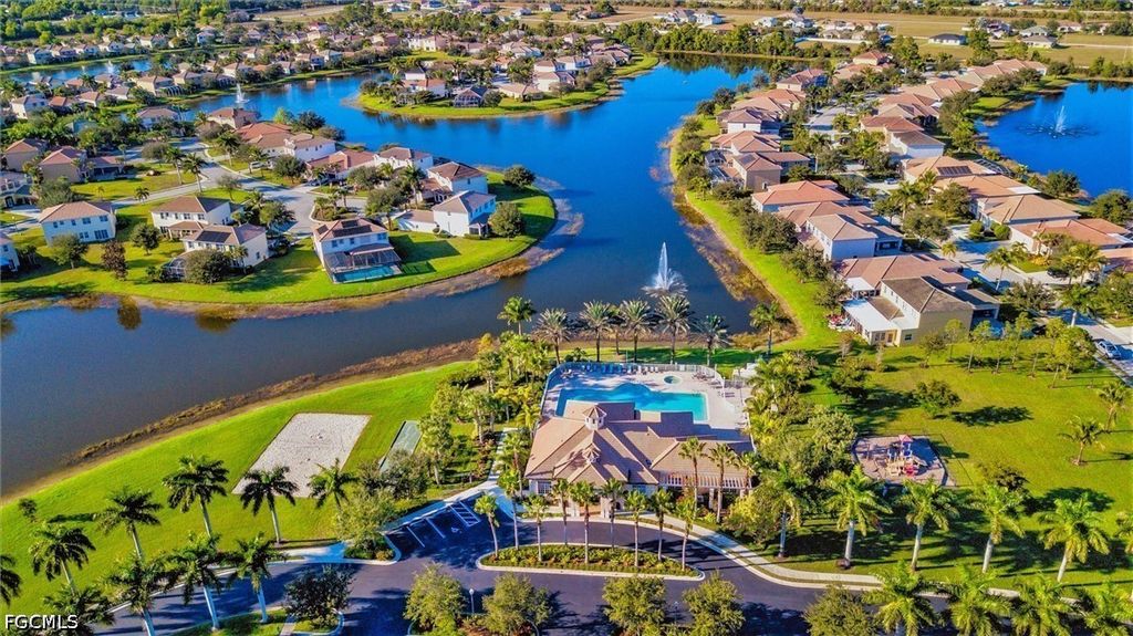 Image 50 of property listing at 1338 Weeping Willow CT, Cape Coral, FL 33909