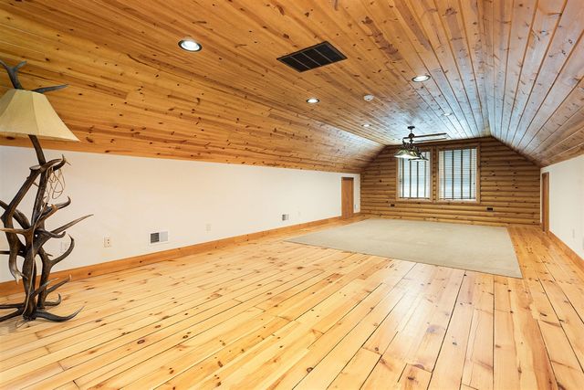 11463 Snowshoe Drive, Plainwell, MI 49080