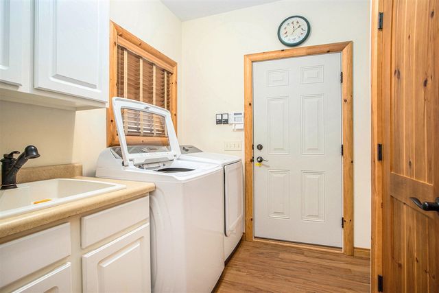 11463 Snowshoe Drive, Plainwell, MI 49080