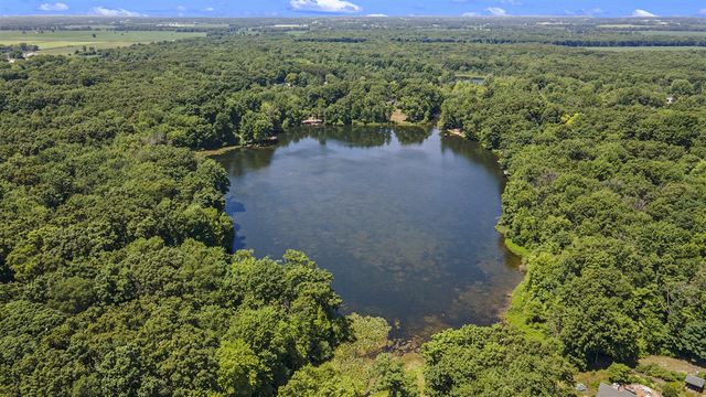 11463 Snowshoe Drive, Plainwell, MI 49080