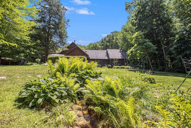 11463 Snowshoe Drive, Plainwell, MI 49080