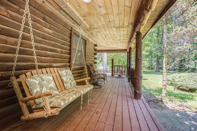 11463 Snowshoe Drive, Plainwell, MI 49080