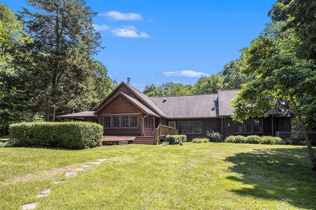 11463 Snowshoe Drive, Plainwell, MI 49080