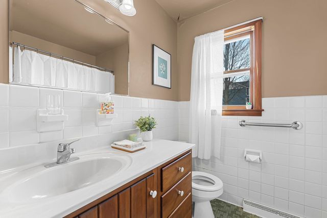 913 Fern Street, Traverse City, MI 49686