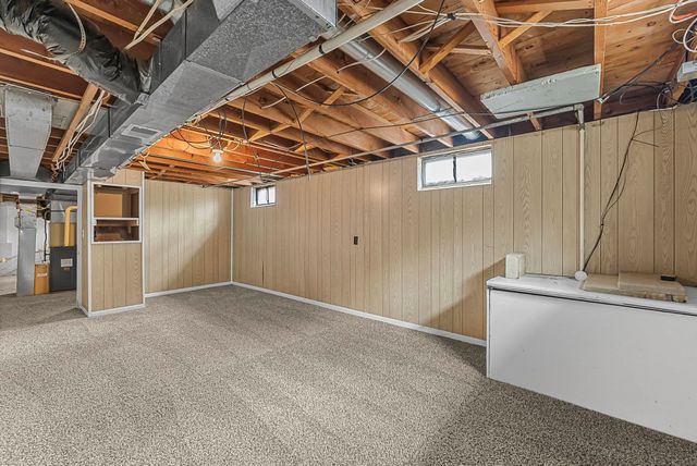 913 Fern Street, Traverse City, MI 49686