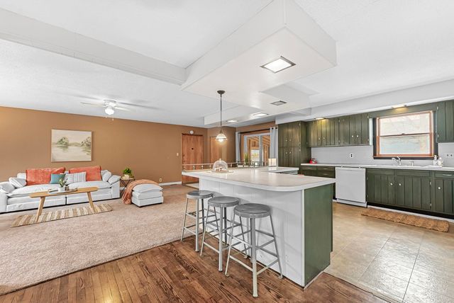 913 Fern Street, Traverse City, MI 49686