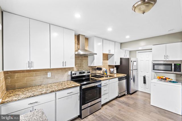 3493 CRANMER MEWS, Woodbridge, VA 22193