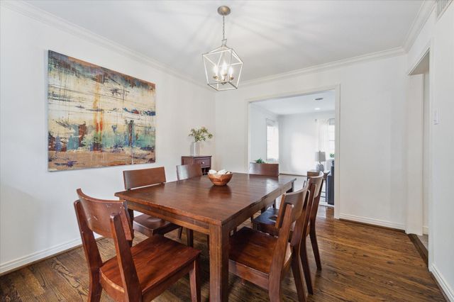 3215 Castlewood Street, Houston, TX 77025