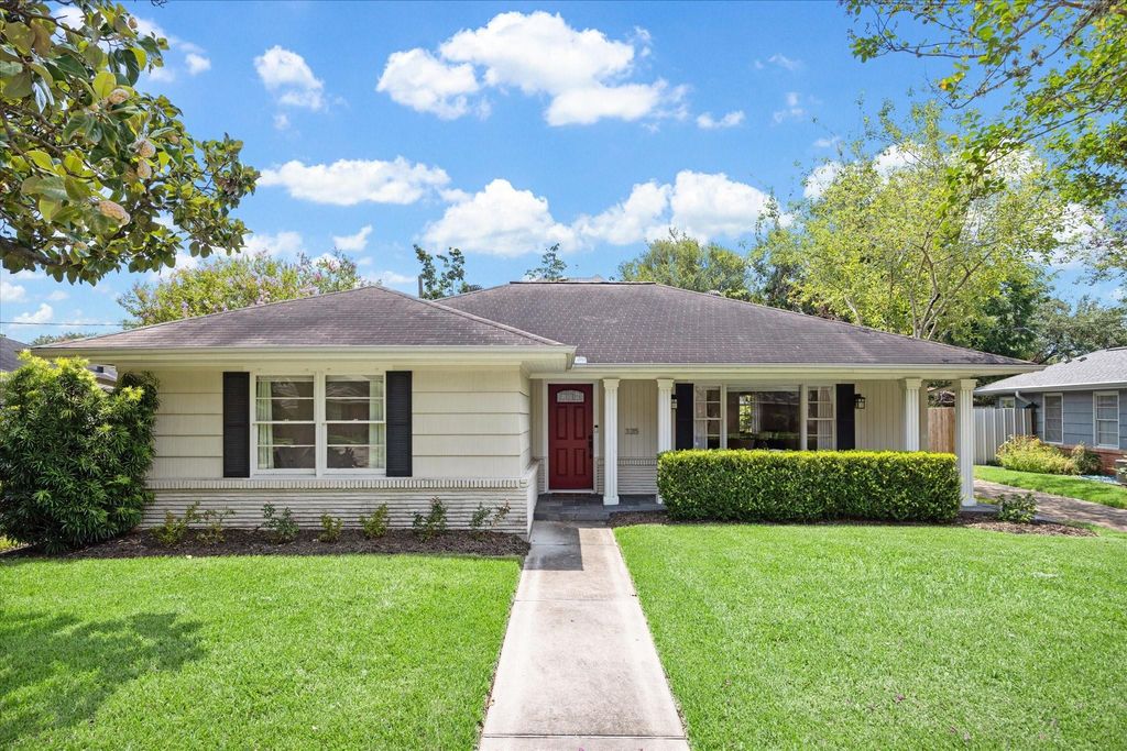 3215 Castlewood Street, Houston, TX 77025