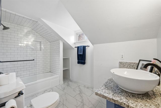 118 Ridgecrest Circle, Denton, TX 76205