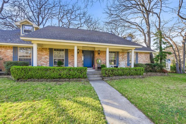 118 Ridgecrest Circle, Denton, TX 76205