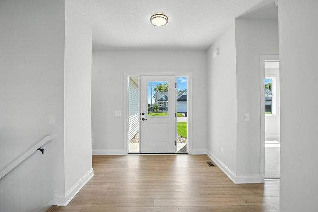 1703 Spruce Street, Farmington, MN 55024