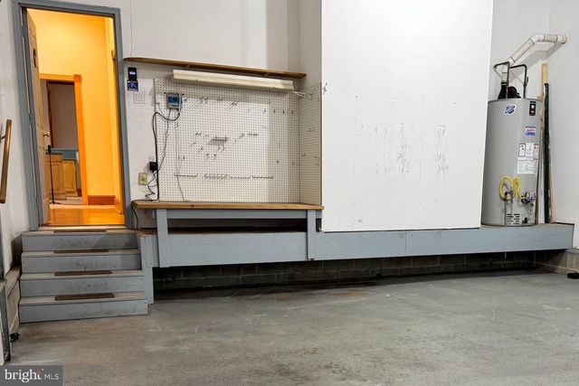 11 HOLLY KNOLL DR, Cape May Court House, NJ 08210