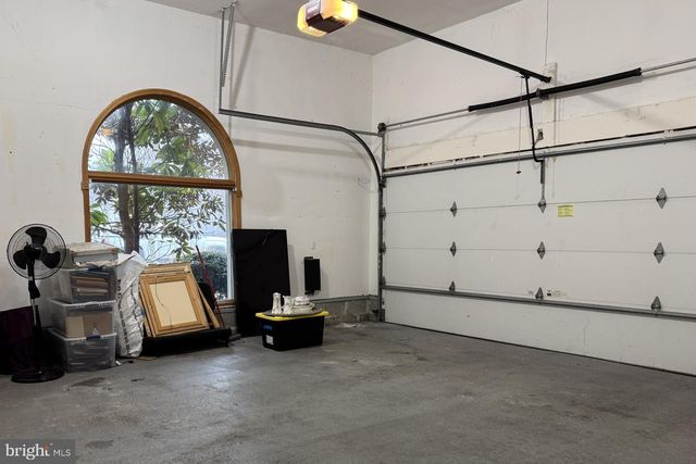 11 HOLLY KNOLL DR, Cape May Court House, NJ 08210