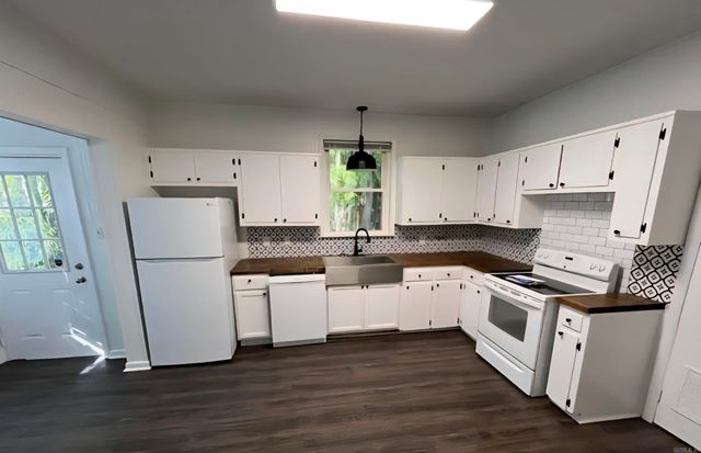 1507 N Willow Street, North Little Rock, AR 72114