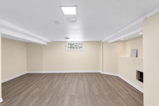 10048 S Rhodes Avenue, Chicago, IL 60628