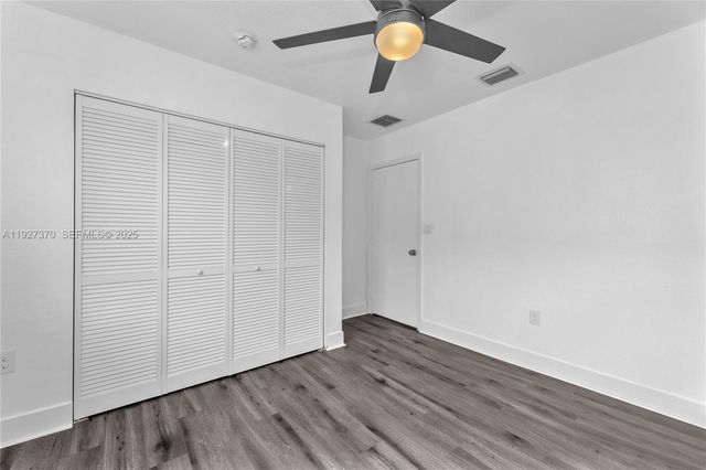 1541 NW 1st Ct, Miami, FL 33136