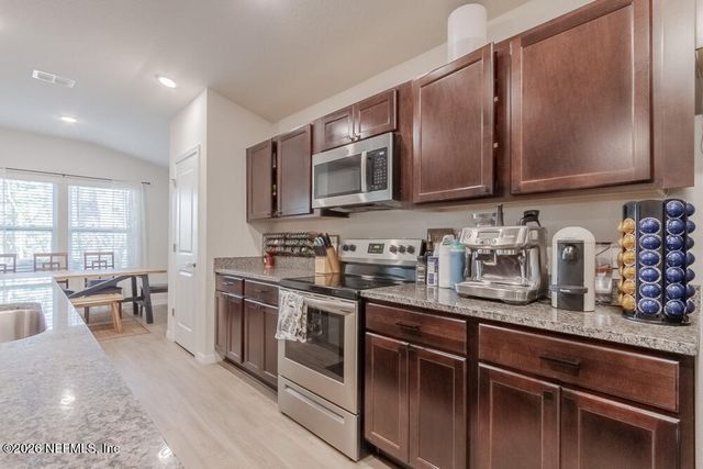 5542 ORTEGA BLUFF Lane, Jacksonville, FL 32244