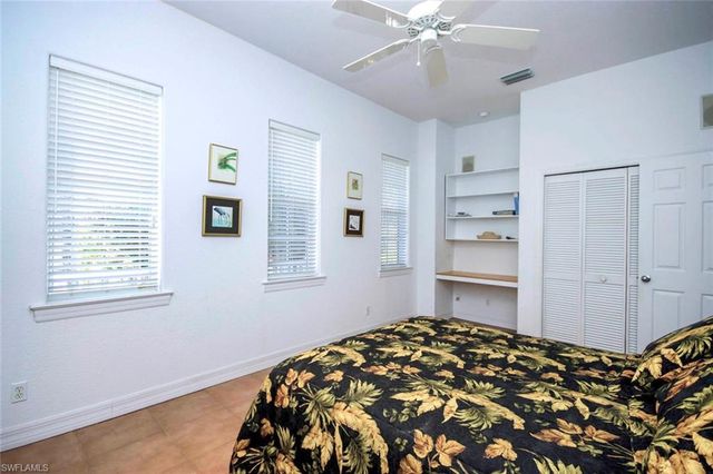 580 Sea Oats DR, Sanibel, FL 33957