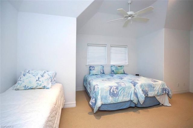 580 Sea Oats DR, Sanibel, FL 33957