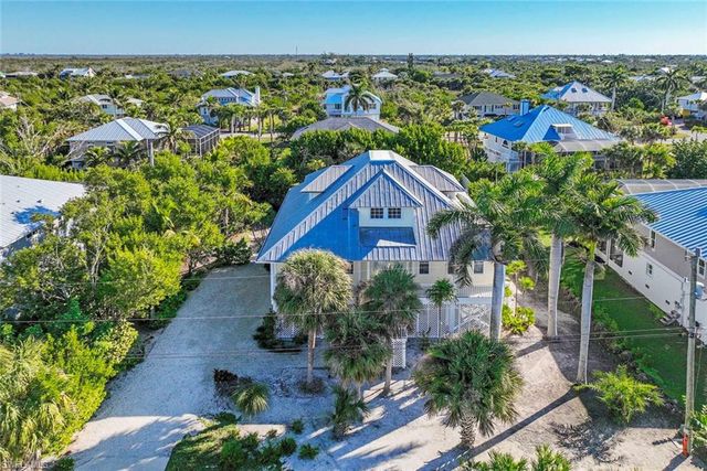 580 Sea Oats DR, Sanibel, FL 33957