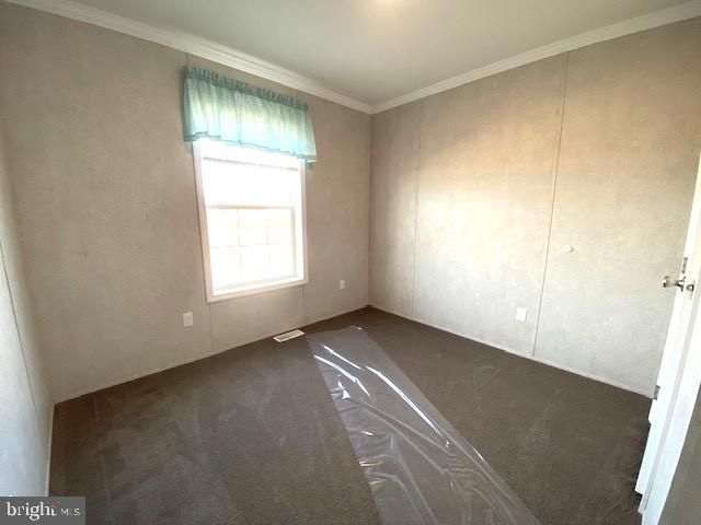 10104 FERNWOOD LN, Breinigsville, PA 18031