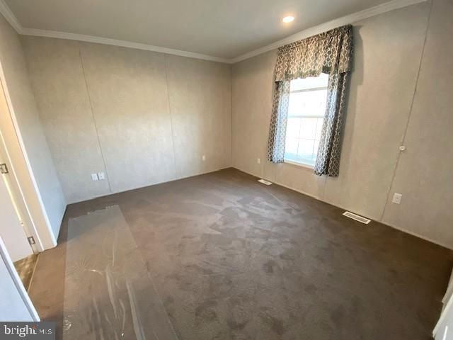 10104 FERNWOOD LN, Breinigsville, PA 18031