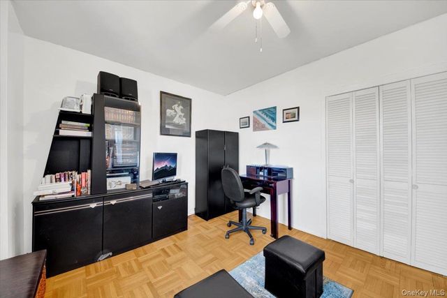 4 Fordham Hill Oval 16C, Bronx, NY 10468
