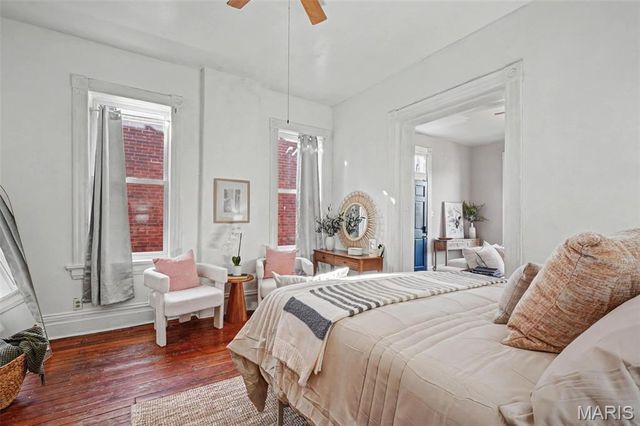 2922 Virginia Avenue, St Louis, MO 63118