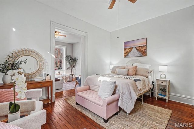 2922 Virginia Avenue, St Louis, MO 63118