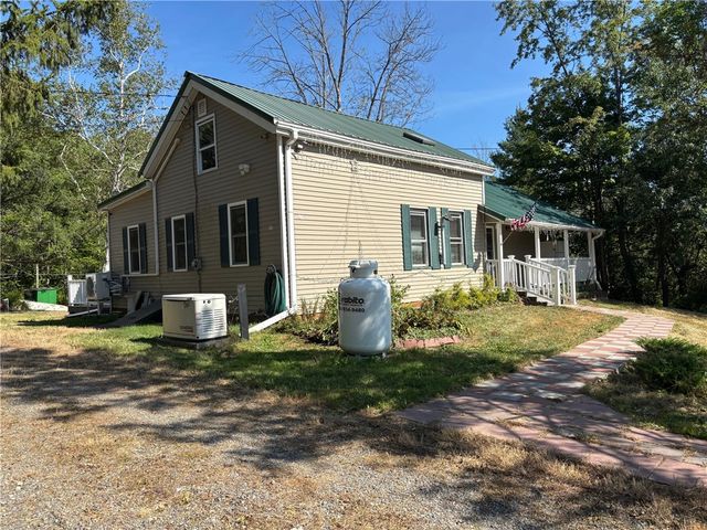 1094 County Road 36, Norwich, NY 13815