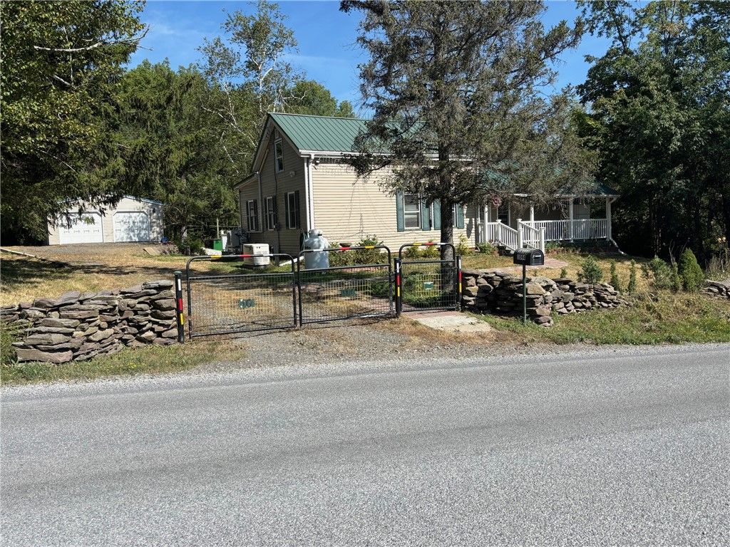 1094 County Road 36, Norwich, NY 13815